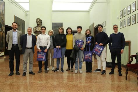 RappresentiAmo La Nostra Scuola Premiati I Vincitori Della Quarta