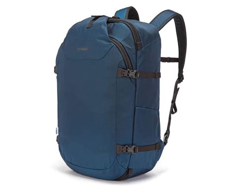 What Are The Best Backpacks For European Travel In 2023? | Travelccessories