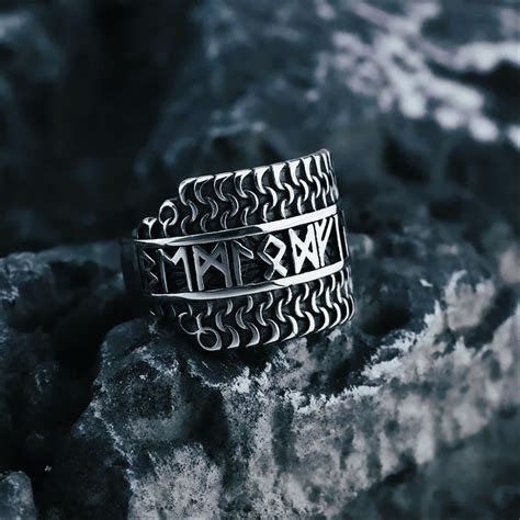 Anneau Viking Sagesse Des Runes