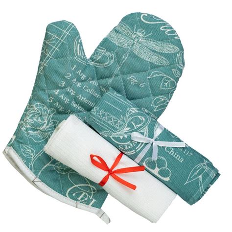 Kitchen Set Towel And Hot Pot Holder Made Of Cotton Fabric Stock Image Image Of Historic