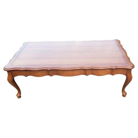 Antique Country French Style Coffee Table At 1stdibs Antique French Coffee Table French