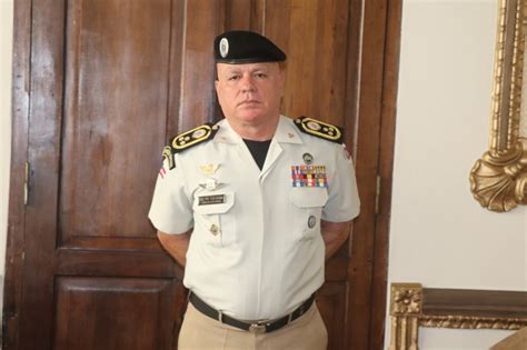 Comandante Geral Estreia Novo Uniforme Da PM BA Veja Fotos Bahia