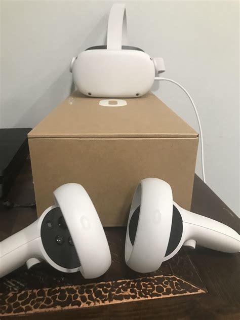 It’s here 😍(my first ever VR headset) : r/oculus