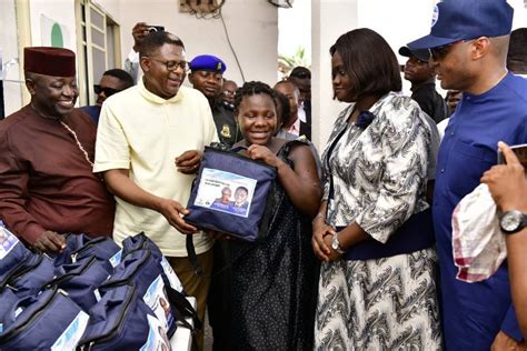 Gov Otu Flags Off Health Palliative Programme For The Vulnerable