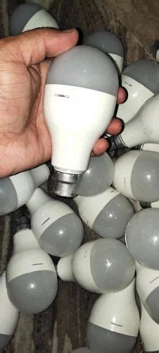 Ac Dc Led Bulb Cool Daylight W At Rs Piece In Sheohar Id