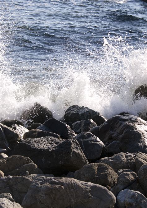 Free Stock Photo 2592-breakwater waves | freeimageslive