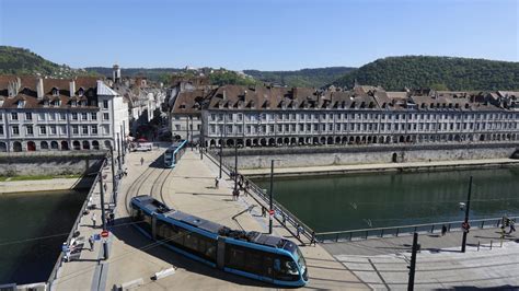 Besançon capitale de la Franche Comté Doubs Montagnes du Jura