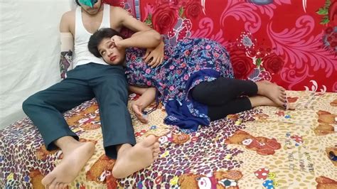 Big Boobs Lucknow Indian College Girl Sarika Desi Shaved Pussy Fucked At Fapnado