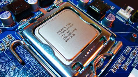 Jolted By Meltdown And Spectre Intel Aims To Accelerate Patching