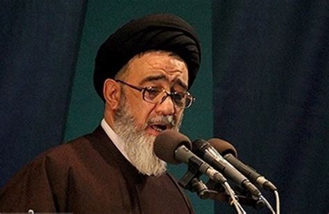 قدردانی امام جمعه تبریز از برنامه های شبکه سهند طی ماه رمضان نگاه