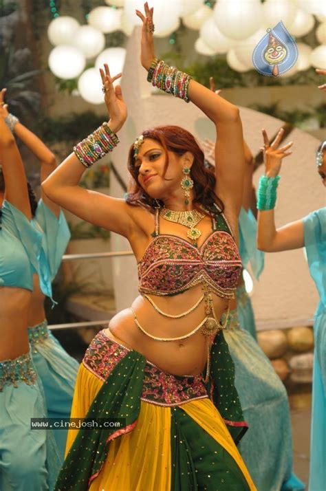 Udaya Bhanu Hot Spicy Pics Photo Of