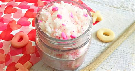 Diy Vanilla Valentines Day Sugar Scrub Happy Mothering