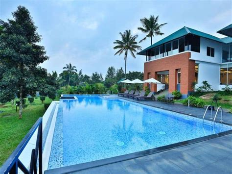 The 11 Best Munnar Resorts with Swimming Pool (Updated for 2023 with Prices) | Munnar Insider ...