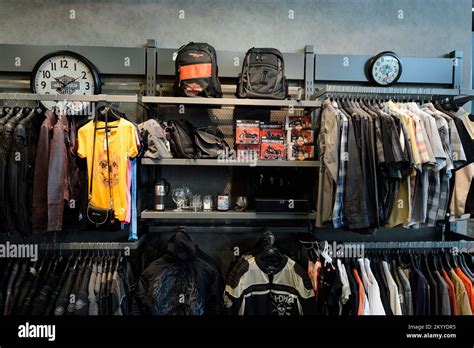 Harley davidson clothing hi-res stock photography and images - Alamy