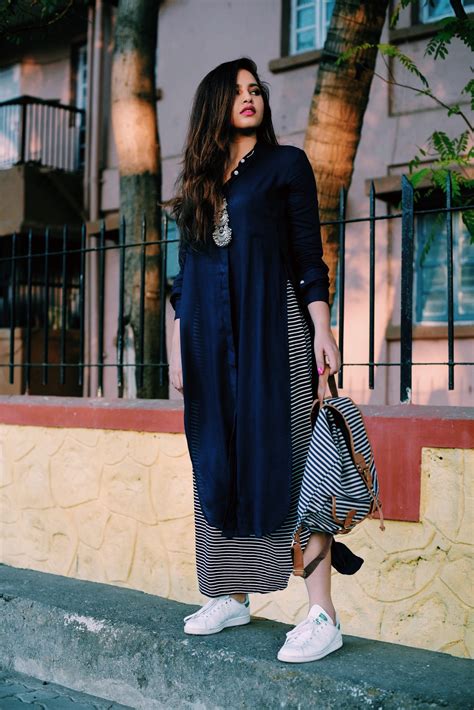 Can I Wear Long Kurti With Sneakers And Jeans Quora 47 Off