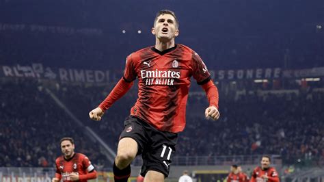 Milan Sassuolo 1 0 Pulisic Strappa Un Sorriso Al Diavolo La