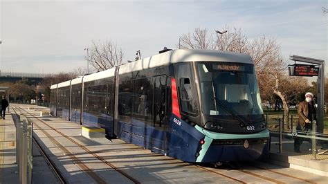 İstanbul da yağış nedeniyle tramvay ve teleferik seferleri iptal edildi