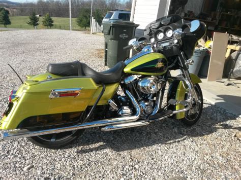 2011 Flhx Harley Davidson Street Glide Candy Apple Green