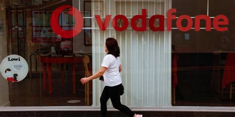 Télécoms le géant Swisscom rachète Vodafone Italia pour 8 milliards d