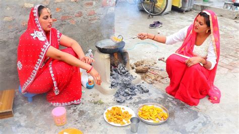 Special Wadibadi Pakora Recipe And Aloo Pakore Recipe 💕 Village Life