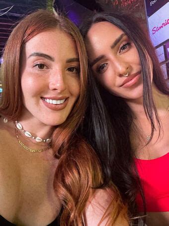 Yourlesbianfantasyy Nude Leaks OnlyFans Leaked Models The Fappening Leaked Photos