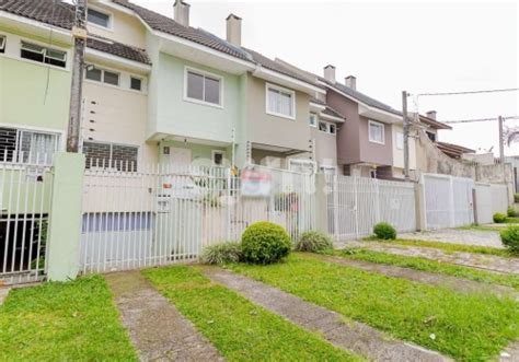 Casas mobiliados à venda na Rua Samuel Cézar em Curitiba Chaves na Mão