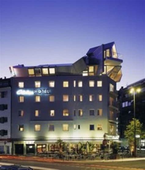 Hotel Chelsea Reviews, Deals & Photos 2024 - Expedia