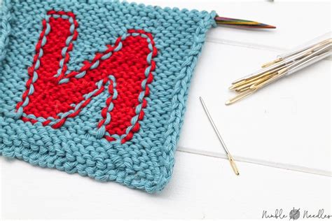 Intarsia knitting for beginners [Video + tips & tricks]