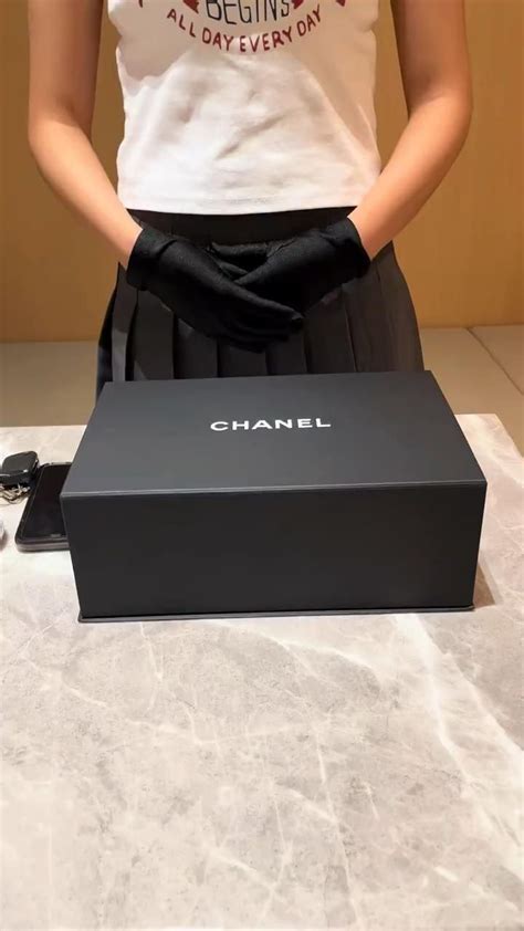 Will You Say Yes To This Chanel Video In Unboxing Packaging