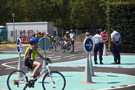 Blois Les écoliers Formés à La Sécurité Routière