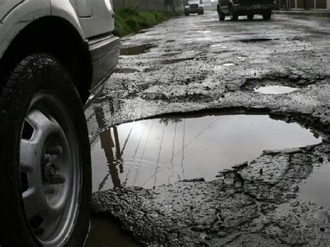 Baches el principal problema de las calles en México