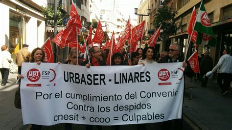 En Estos Momentos Manifestaci N De Trabajadores De Urbaser Linares