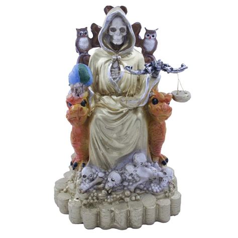 Imagen Santa Muerte Sobre Trono Imperial Pata De Gallo 29 Cm Dorada