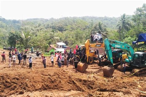 Tambang Wadas Jalan Terus Pakar Hukum Bukti Kegagalan Negara Lindungi