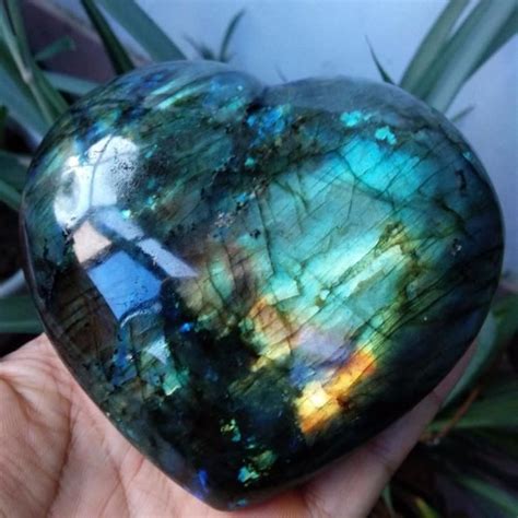 PIERRE VENDUE SEULE 5 6cm Labradorite coeur pierre de lune énergie