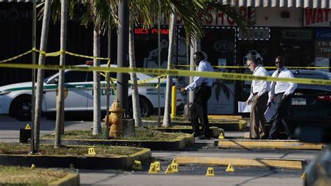 Tiroteo En Supermercado De Miami Deja A Una Persona Muerta