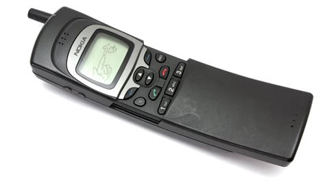 10 Oldest Cell Phones In The World