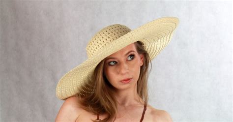 Zdj Cie Z Portfolio Adrian N Painted Bikini Akt Maxmodels Pl