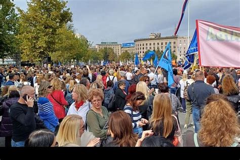 Arhiv javnih skupova Danas je održan do sada najveći protest