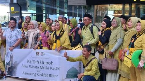 Jamaah Umrah Di Kediri Dan Sekitarnya Terbang Perdana Dari Bandara Dhoho