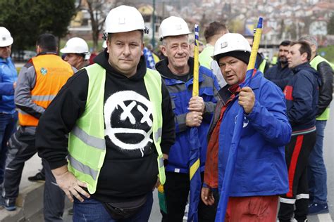 Zenički rudari stigli na mirni protest u Sarajevo