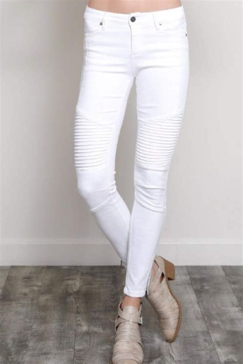 C B Aae A E Aaeda Ae Ac Jeans White Jeans Cool Outfits