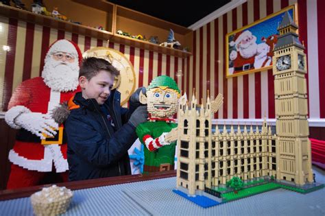 See Santa's Workshop Made From 700,000 Lego Bricks | Londonist