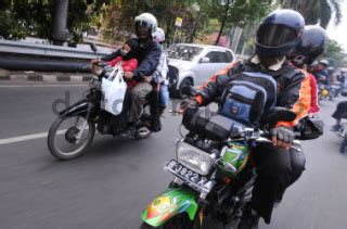 Pemudik Lebaran Dengan Sepeda Motor Datatempo