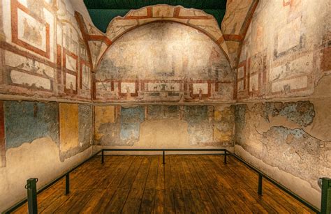 Los Frescos De Caracalla Hogar De Deidades Romanas Y Egipcias