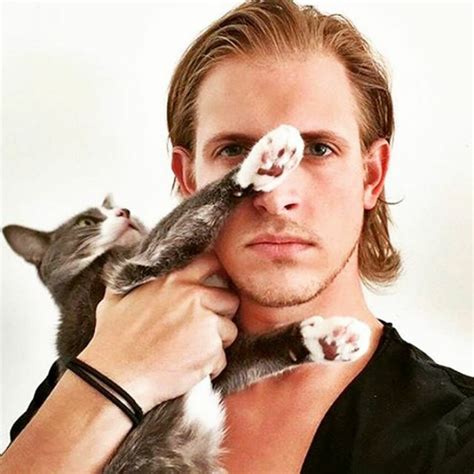 Hot Dudes With Kittens Is Still The Most Purrfect Instagram Account