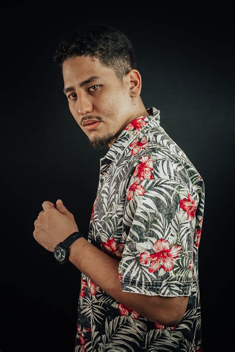 Shiino – Louder than Famous