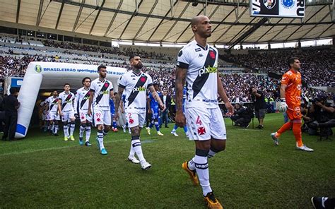 Torcida Do Vasco Esgota Os Mil Ingressos Para O Jogo Contra O Sport