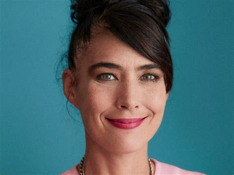 Kathleen Hanna Do Bikini Kill Relembra Tour Nos Anos A Gente Se Sentia Fisicamente Em