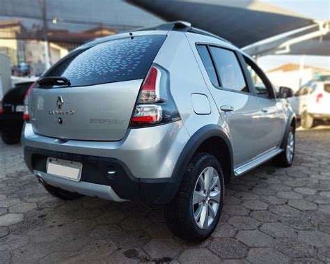 Renault Sandero Stepway Hi Flex V P Dcar Multimarcas